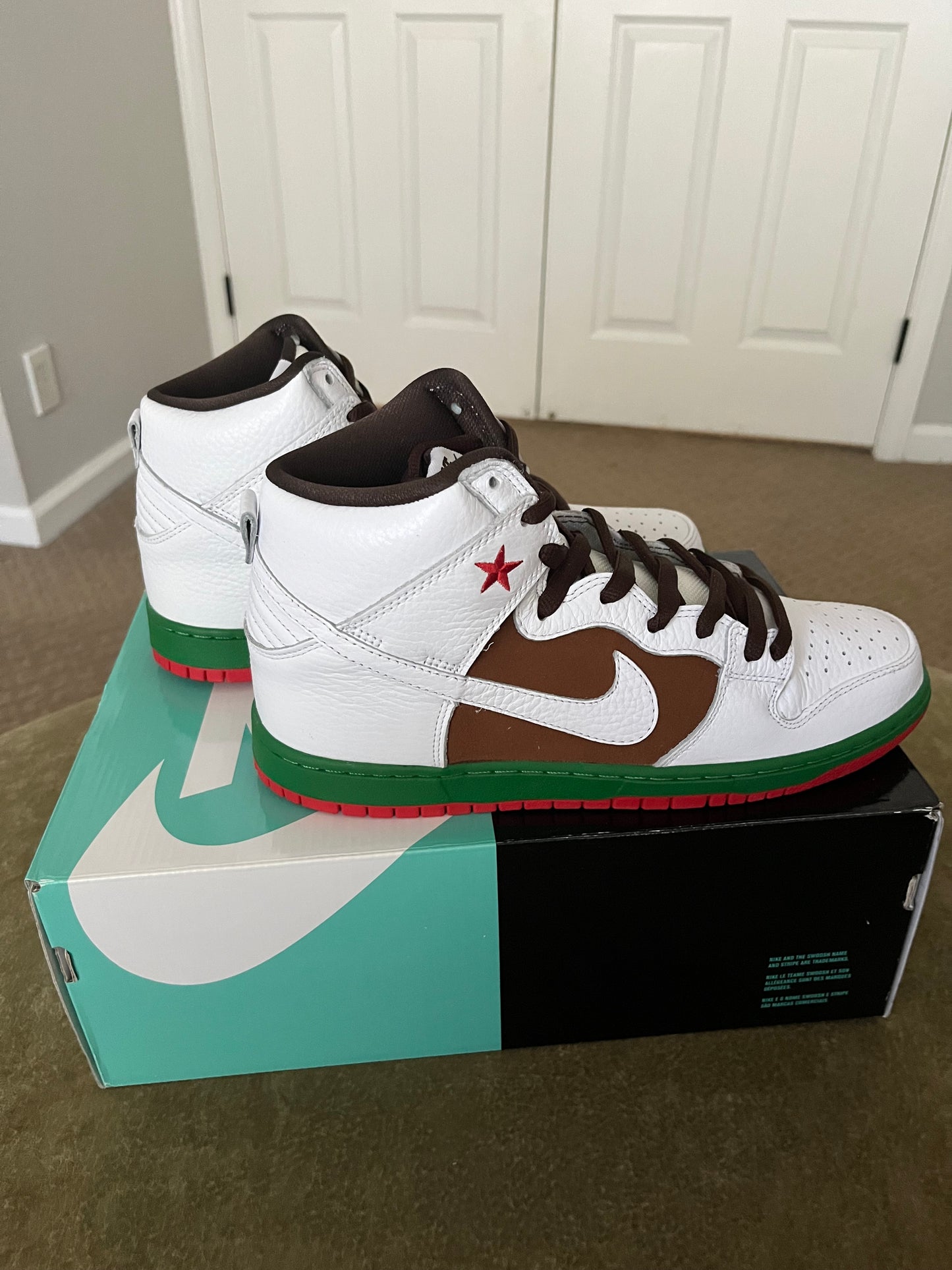 Nike SB Dunk High Premium - Cali