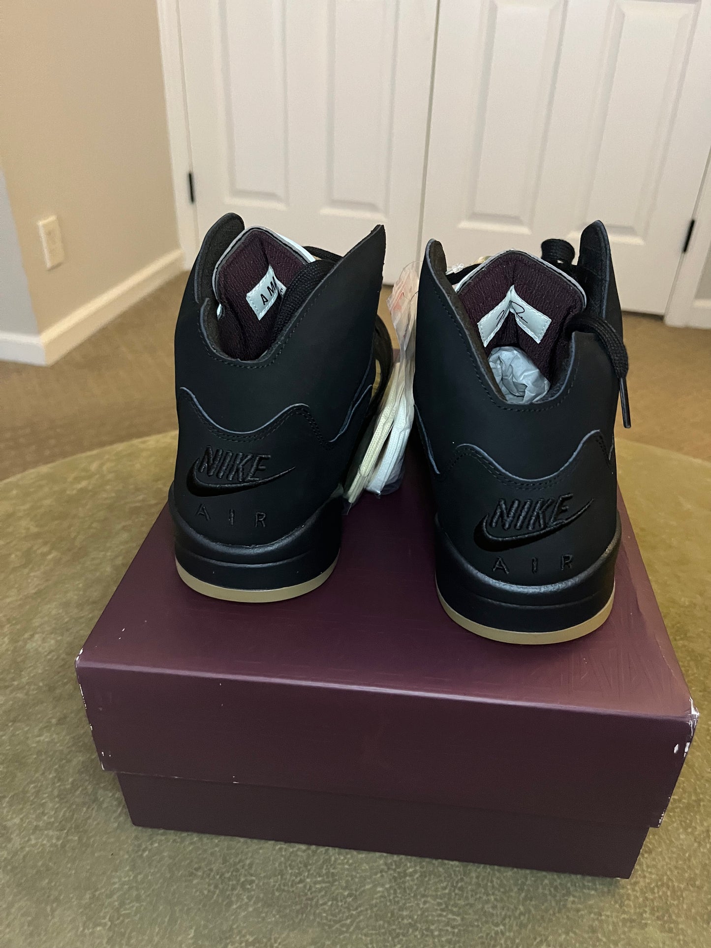 Jordan 5 Retro - A Ma Maniere Dusk